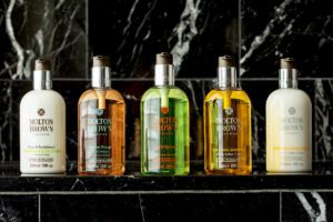 lux3646de 260159 Bathroom Amenities Med